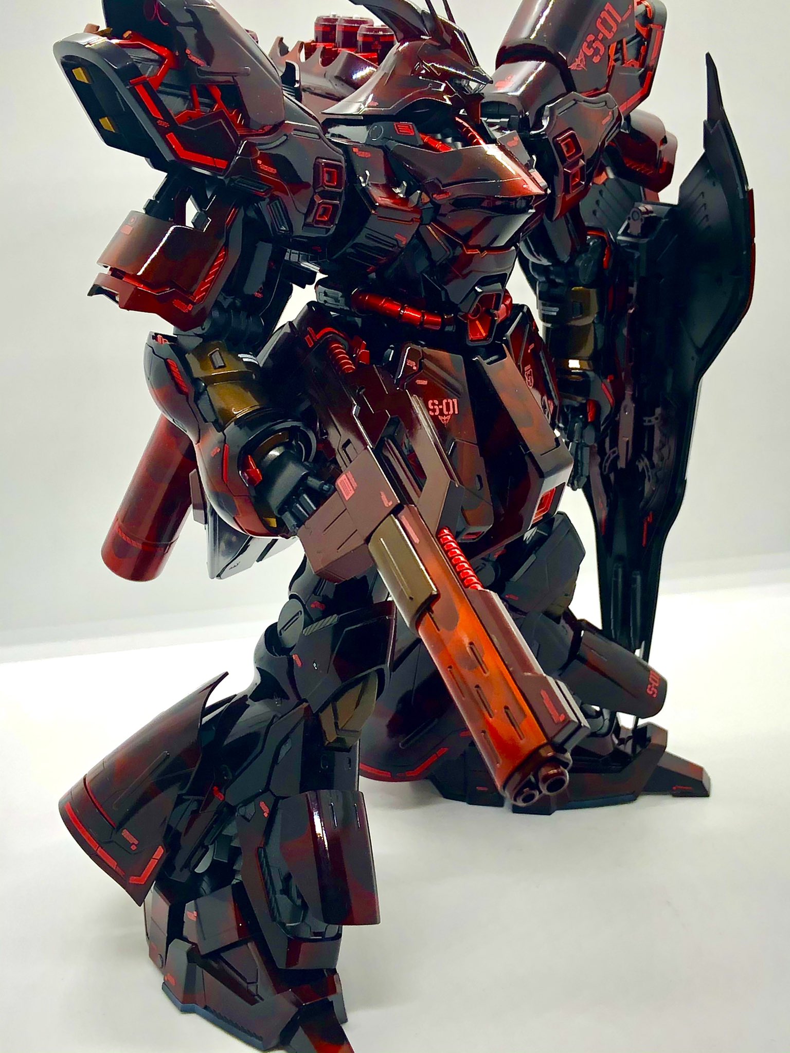 「アクシズ、行け！忌まわしい記憶と共に！」ガンプラ完成品MGサザビーver.ka Amazon | MG 1/100 MSN-04 サザビーVer.Ka (機動戦士ガンダム