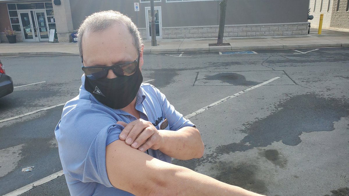 chris__ventura's tweet photo. My dad got his first dose today. He's high risk from comorbidities and has been working about 6 days a week at our store in Niagara in the one hotspot neighbourhood. This is a huge relief, can't wait for him and the rest of our staff to get vaccinated #AZGang https://t.co/P7j5pkq4FI