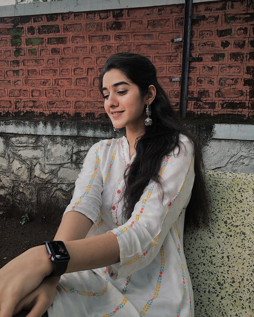 Mood❤

#SakshiVaidya