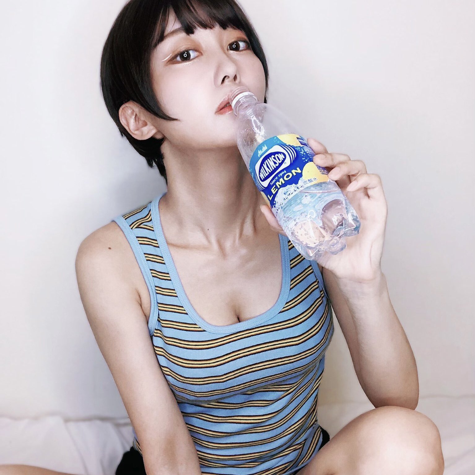 有栖川姫子 ショートの日 ショートカットの日 トレードマークのスーパーロングをばっさり切ってショートにしたら 身軽になった 分たくさんの新しい自分に出会えた気がします これからも男モテより女モテより自分モテ T Co Vjdgsyaqnf Twitter