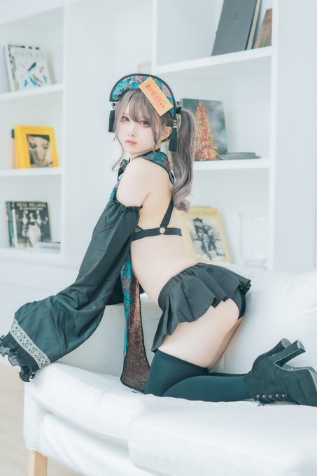 コスプレイヤーmonaのTwitter画像24