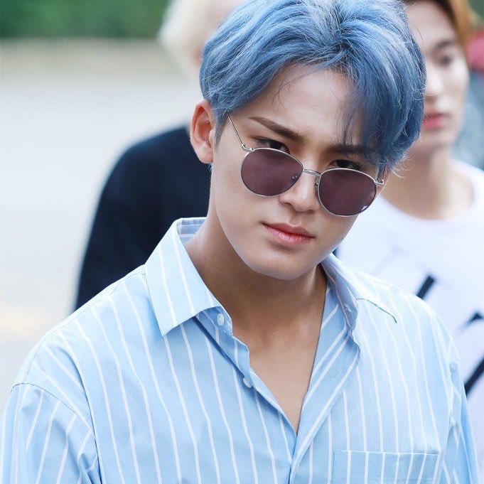 mingyu - blue look at him . JUST LOOK AT HIM . you will understand why