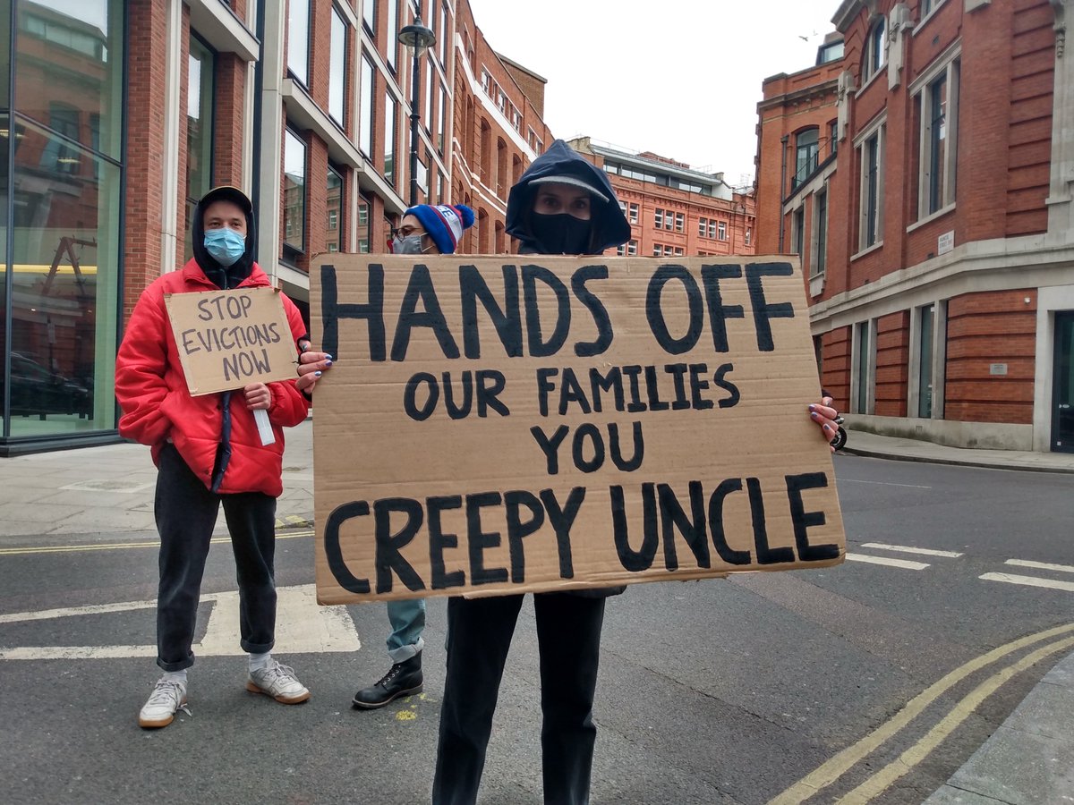 Bringing it to the @UncleLiving offices. We demand no Covid evictions and for Covid rent debt to be cancelled!

@PeoplesMomentum 
#NoEvictions