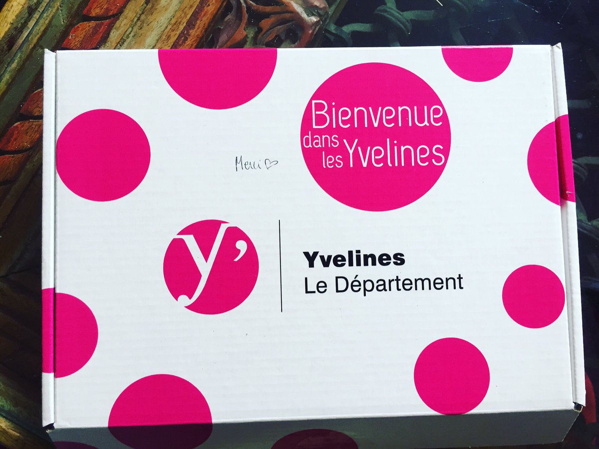 MyriamCallas's tweet photo. Après 22 ans dans le 9-2... Merci @Issylesmoul et @ASantini_Issy ❤️ Et tous les autres! On a adoré 🙏🏻 Et on revient souvent pour le boulot, avec plaisir !! Maintenant retour pour une vie plus au vert... Et pour l’arrivée, ils font ça bien dans les #Yvelines 😌 #BackToHomeland https://t.co/JuskpRcMJx