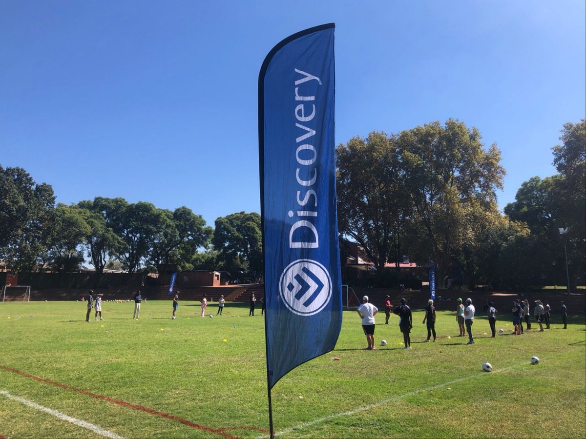 forwardzone's tweet photo. Continuing Football Development in a pandemic ⚽️
Preparing for the upcoming season, JPSFA coaching workshop gave coaches & educators the opportunity to connect with @KNVB #WorldCoaches where they discussed Covid-safe exercises 😷
#KNVB
#Football #Coaching
#FZdifference #oneFZ https://t.co/I5LiDlGs55