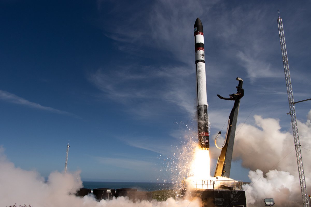 Rocket Lab's recovery program: what, why, when and how in the thread below!1/9Credits of all media in the following thread go to Rocket Lab