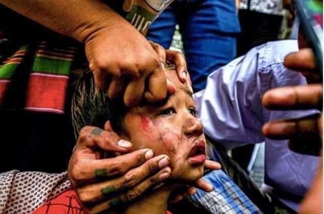 RoshniMgk's tweet photo. Junta Terriosts demanding 120,000 kyats(one hundred twenty thousand kyats)per death body in Bago.Yesterday Juntas brutally massacre 82 innocents civillans and took bodies with them. Now they want to exchange bodies with money.#denocide #CrimesAgainstHumanity #SaveBago #WeNeedR2P https://t.co/jY3YU7mQ1w