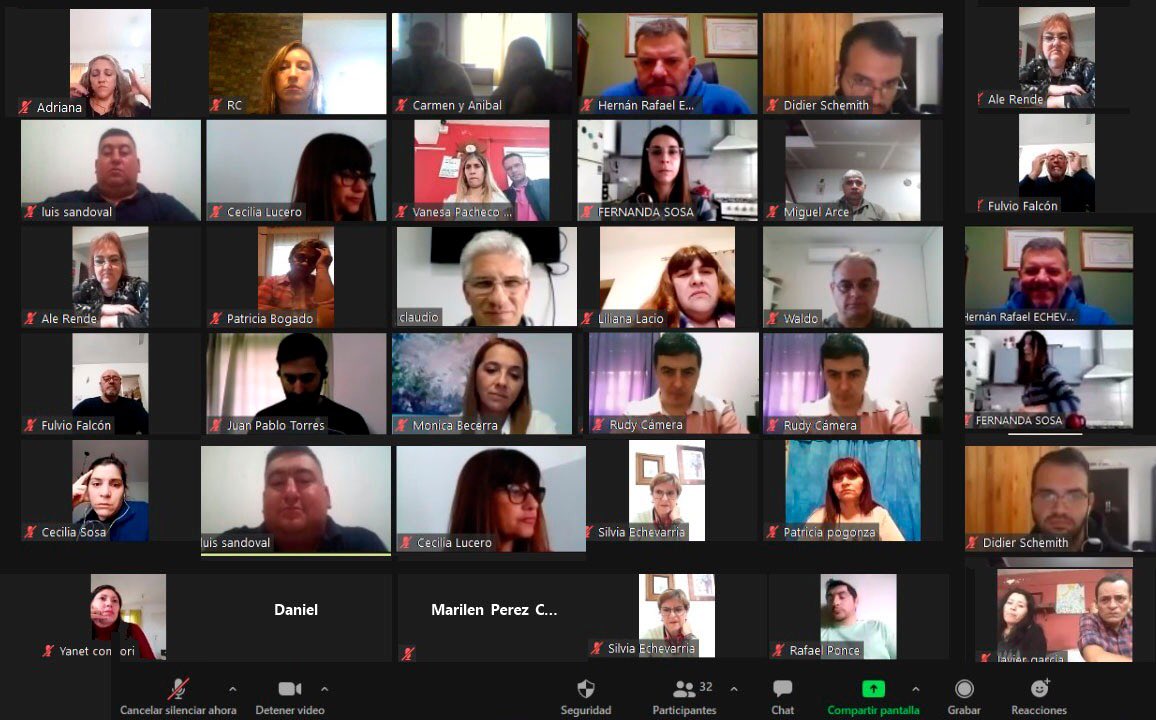 Recién concluyo una reunión de trabajo con un grupo de Dirigentes de Avanzar de VILLA MERCEDES. Muy buena.
