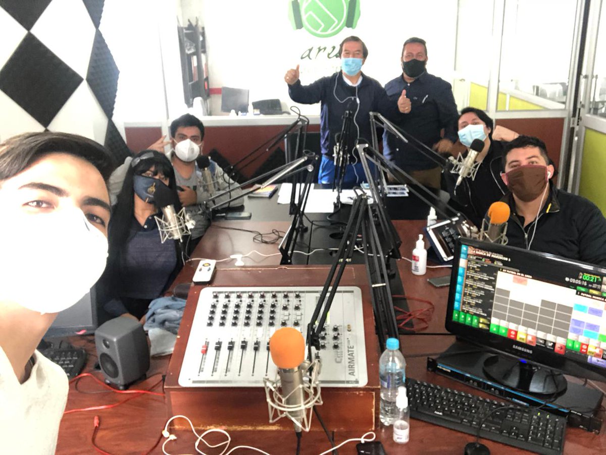Pre elecciones. 🤯
Basta de política. Mejor hablamos de Deportes. 🤫
Junto a <a href="/mlema61/">Marcelo Lema</a> 
<a href="/sebasaconda/">Sebastián Aconda Melo</a> 
<a href="/MathiasOrtiz183/">Mathias Ortiz</a> 
<a href="/JorgeSports10/">Jorge Eduardo Peñafiel ⚽️😉</a> 
<a href="/munecamarce/">Marcela Caicedo</a>