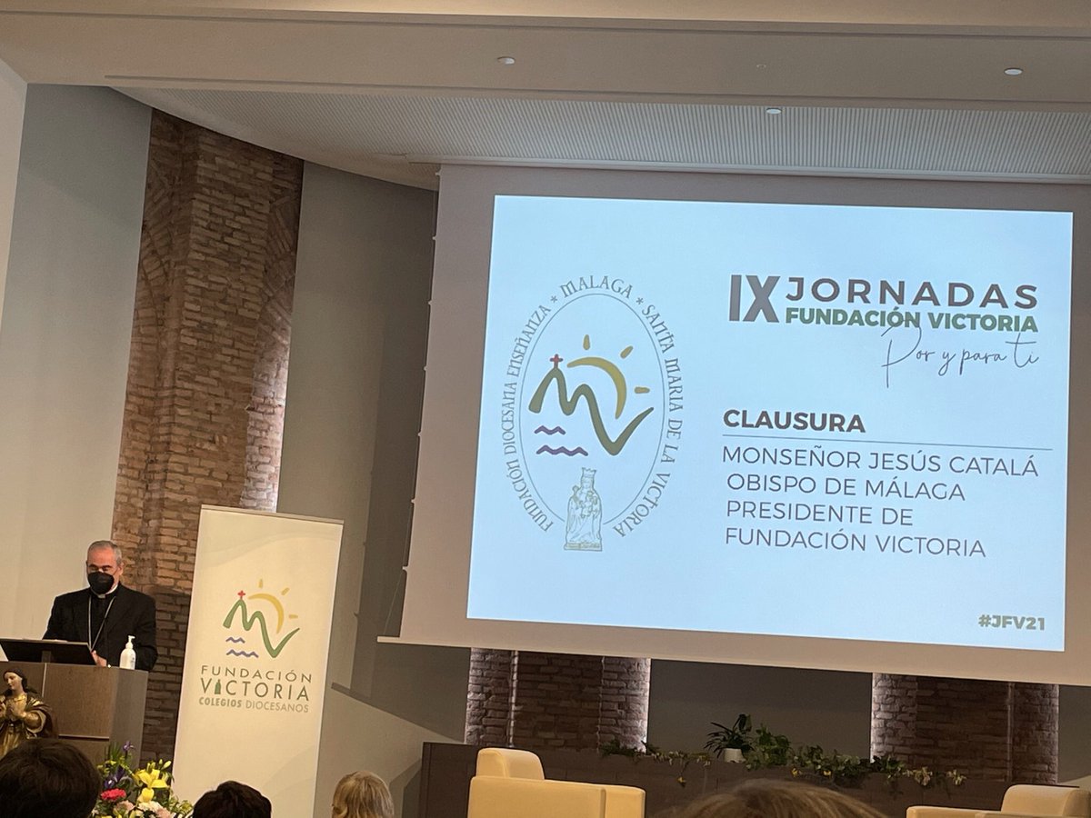 Mesa redonda, El arte de evaluar, Acompañamiento, reflexión, extraer un valor <a href="/dchicapardo/">Domingo Chica Pardo</a> Planificación, proceso de mejora, metodología <a href="/SrGautier/">Miguel Ángel Gautier</a> Aprender a mirar donde ya miramos para poder ver lo que no vimos <a href="/sergmata1/">Sergio Mata Pardo</a>  
Gracias ☺️