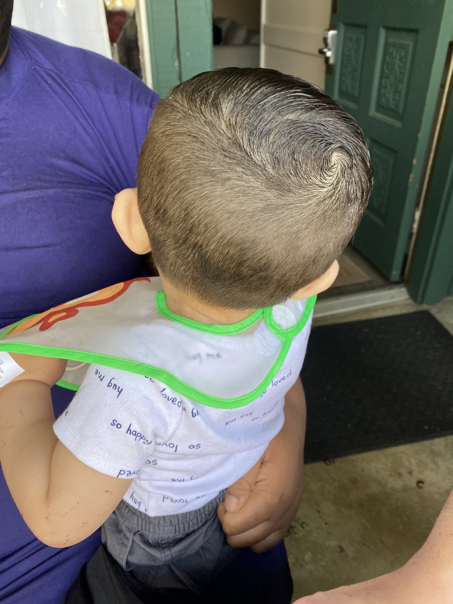 mosaicfreedom's tweet photo. Thank you to PROJECT BEAUTY  for providing haircuts to our shelter residents!

#Volunteers #MosaicFamilyServices #ThankfulToOurDonors #Dallas https://t.co/7Rbr18Ud4b