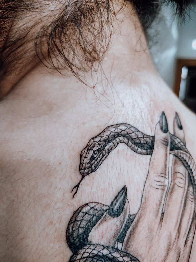 sofiacerqueiraa's tweet photo. my first tattoo ☺️☺️ https://t.co/vKIZbbCAi6