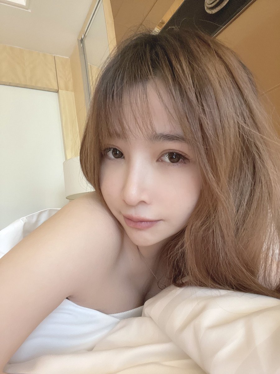 晚安💤 https://t.co/OugkmRi6aU