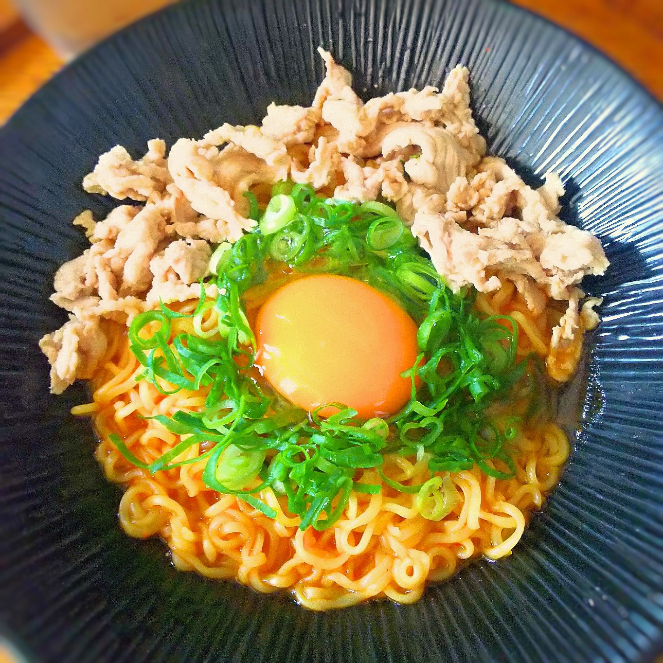 孤独のクルメ 汁なし辛麺 明星チャルメラ宮崎辛麺5袋目は 汁なしで生たまごを からめんに からめてー 料理 料理日記 手料理 昼ごはん ランチ 昼飯 インスタントラーメン 袋麺 明星食品 明星チャルメラ T Co Bavbwfcwrz Twitter