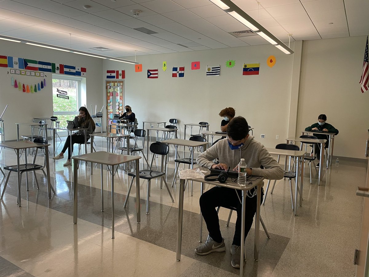 Today, the Methuen WL Dept and <a href="/MethuenHS_ESL/">MethuenHS ELAD</a> teamed up to have 21 students take the AAPPL assessment in Spanish, French, Portuguese, and Arabic towards earning the Seal of Biliteracy! We look forward to celebrating their achievements. <a href="/LTILanguageTest/">Language Testing International, Inc.</a>