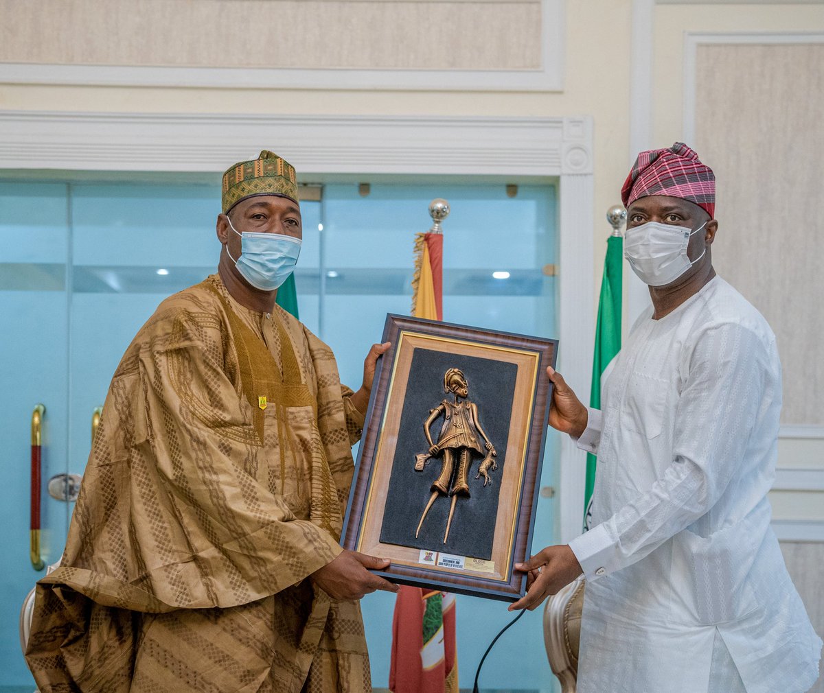 seyimakinde's tweet photo. We were pleased to welcome my brothers, Governor @ProfZulum of Borno State and Governor @RealAARahman of Kwara State who paid us a courtesy visit this morning. Former Governor of Borno State, Senator Kashim Shettima and Senator Ali Ndume were also in the entourage. https://t.co/rUX8UH4QCL