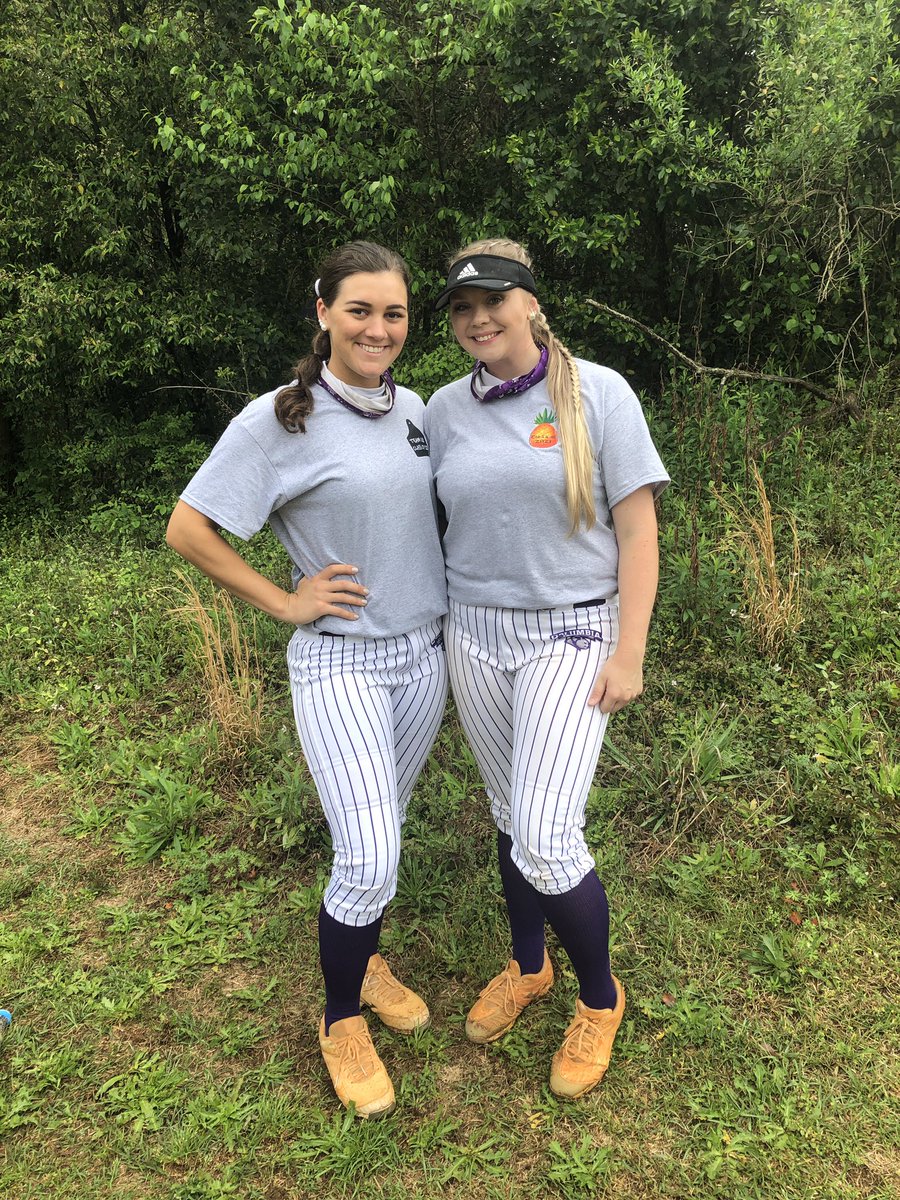 GoKoalas's tweet photo. Your 2021 CC Softball Seniors!!! #23 Alexis Jennings and #27 Emily Homes #AACSB #PlayNAIA #GoKoalas #CCofSC https://t.co/SZxfNaFVyx