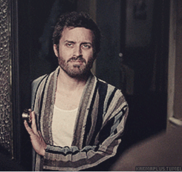 ConKings's tweet photo. First appearances in #Supernatural for both our @kingsofcon ; "Tall Tales" where we first meet the Trickster, and "The Monster at the End of This Book" with the introduction of Chuck Shurley  😊
@dicksp8jr @RobBenedict https://t.co/o0qomWbJpi