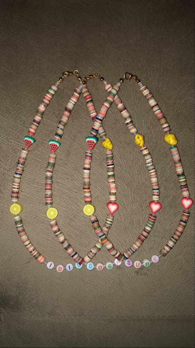 Havuç’a destek olmak için 3 arkadaş böyle bir kolye yaptırdı. Siz de yaptırın siz de destek oluun 🥰🥰 (Adedi 100₺) #destek #yardım #CatsOfTwitter #hayvansever #yardımsever #kedi