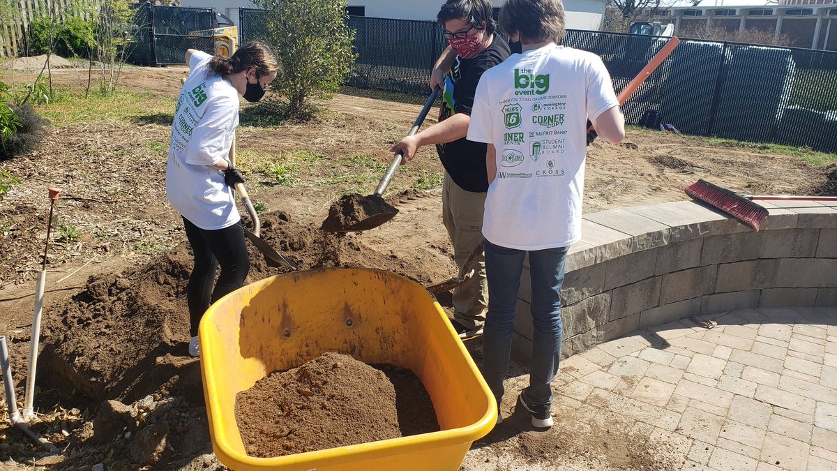 Preston Roesslet tweet media