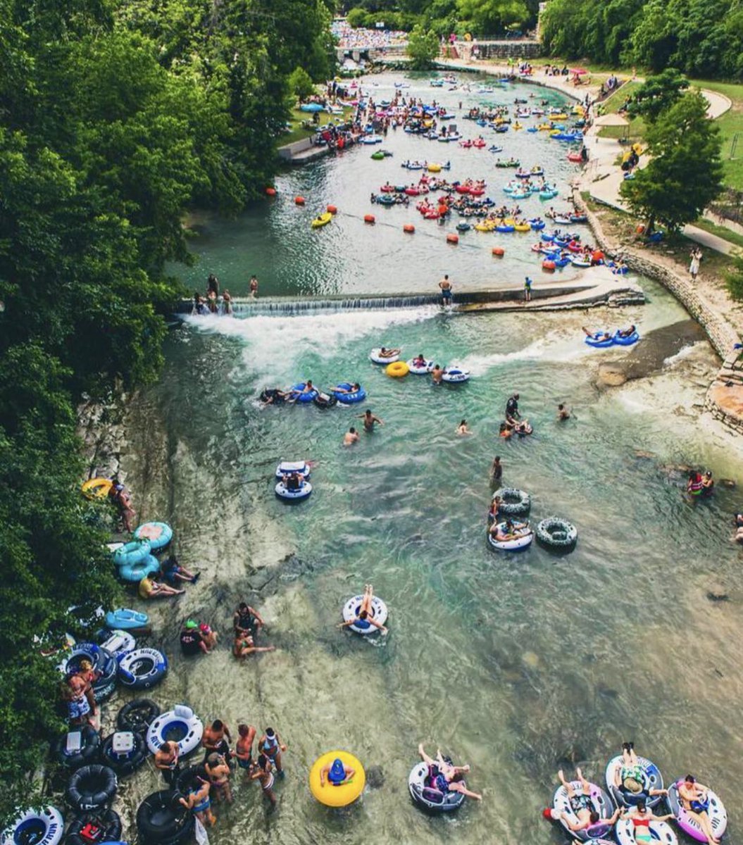 TexasCountryTwt's tweet photo. Hits 80 Degrees in Texas and this is all I can think about .... https://t.co/OGjZfjY4Ax