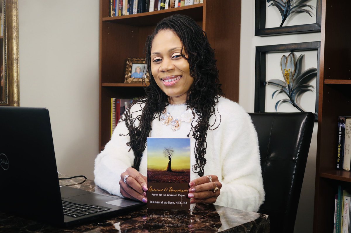 TammTemerity's tweet photo. Happy Poetry Month... Support a Poet Today:
1. Like their post
2. Buy their CDs 
3. Purchase their book
We use words that evoke the human experience 🌟❤️🌟❤️ 
#blackwriters #poetrymonth #poetrycommunity #poet #Tammarrahaddison #blackwomenwhoplanandcreate #womeninbusiness #voices https://t.co/ambPjST4rs