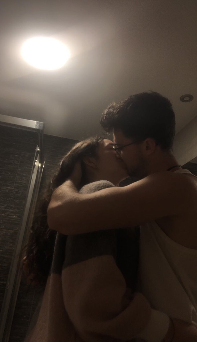 anaatoro_'s tweet photo. Así de felices siempre ✨💗 https://t.co/yrZcwmeLC5