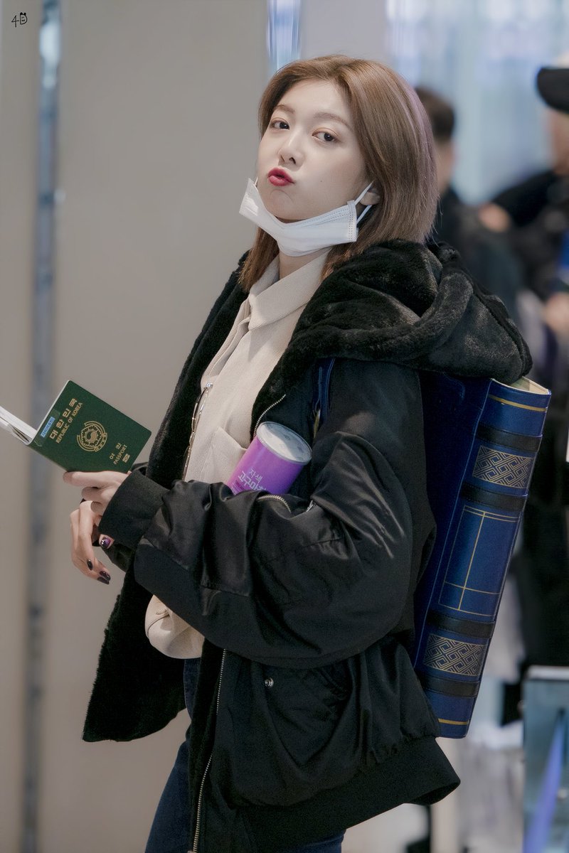 airport attire