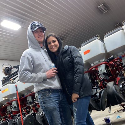 LoganHaubert's tweet photo. 🤍🤍🤍 #NewProfilePic https://t.co/37KBr2Phiz