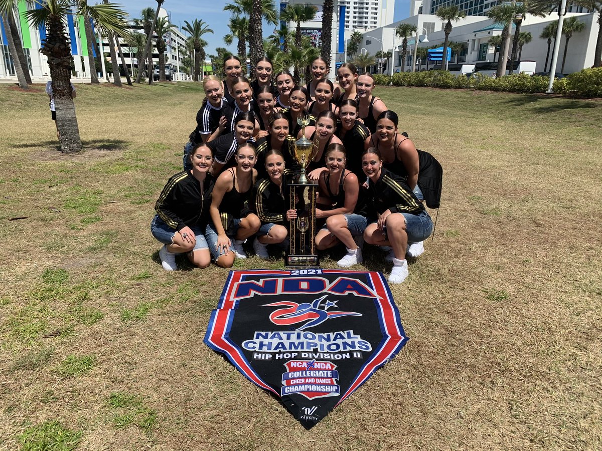LU_Lions's tweet photo. GREAT weekend in Daytona for @LU_Lions cheer and dance with an unbelievable combined 4️⃣ national titles! Small Coed D2 and Small Coed Intermediate @LUallsmarge teams both won and Lionettes swept Jazz and Hip-Hop!
#OneRoar https://t.co/vZOFP2vqZQ