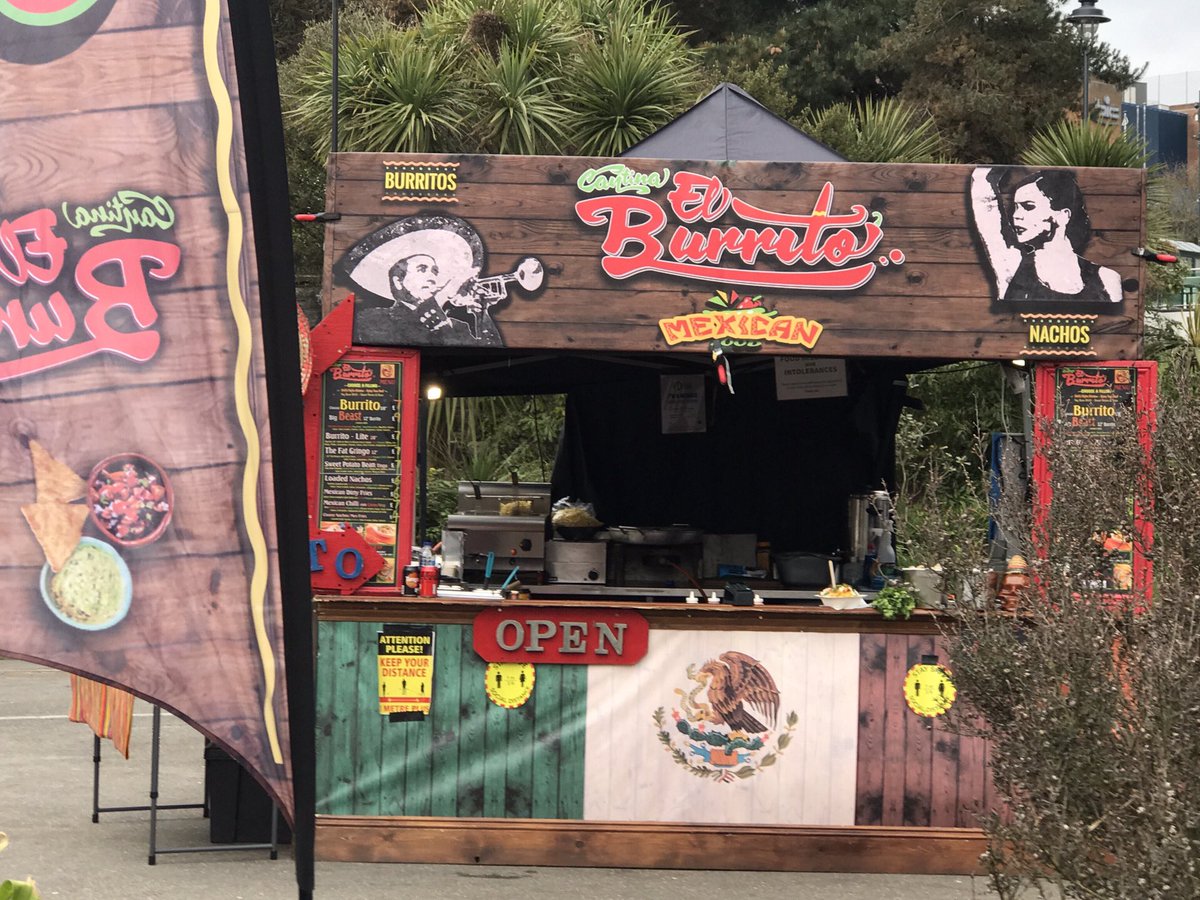 burritostall's tweet photo. Love is❤️...a tasty Sunday beach Burrito! #burrito #streetfoodBCP #bournemouth #bournemouthbeach #streetfood https://t.co/DbMa9yGhRc