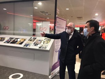MicheleMDB's tweet photo. La Normandie commence en gare de Paris Saint-Lazare, visite de l’espace normand !#ParisSaintLazare @JPFarandou @DupontJeanPhil5 https://t.co/aHQjO7kY5d