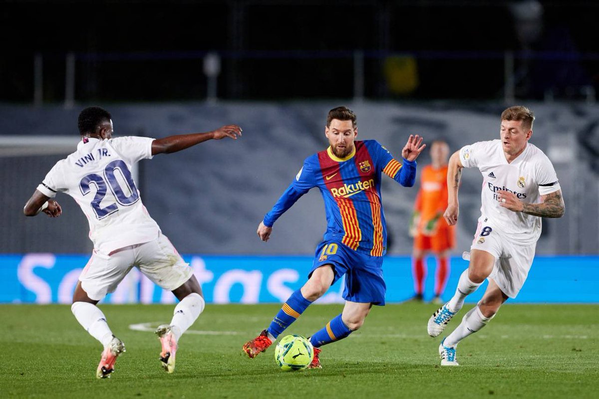 | تيشيرت #برشلونه الخاص بالكلاسيكو
المقاسات | S-M-L-XL-XXL
السعر |  
نسخة الجماهير 119 ريال
* الكمية محدوده .

🔴 توصيل مجاني داخل المملكه وخارجها

للطلب | • عن طريق الرسائل الخاصه
     • عن طريق الواتس 0545292007