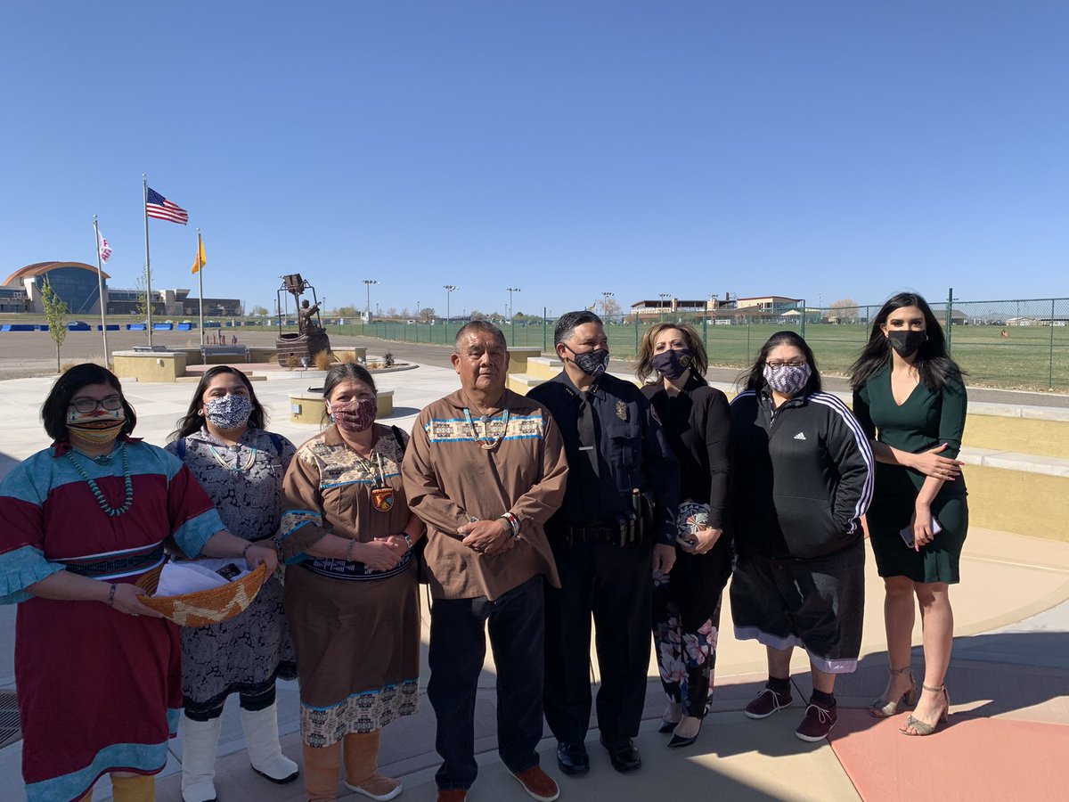 ABQPoliceChief's tweet photo. What a great day and honor to be blessed by my good friend Jimmy, from Pueblo of Laguna, prior to being officially sworn in. https://t.co/qYjUiMMyCy