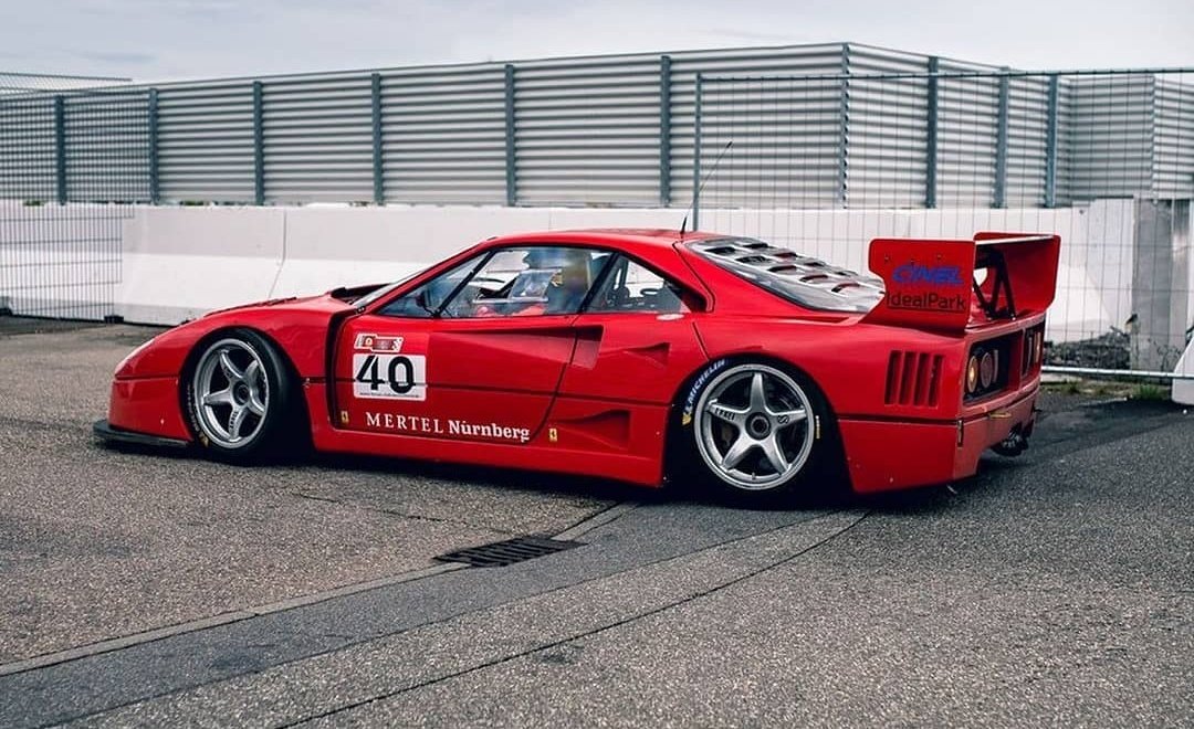 ExoticBMW's tweet photo. Ferrari F40 LM ❤️ https://t.co/vtjYtMH7Sc