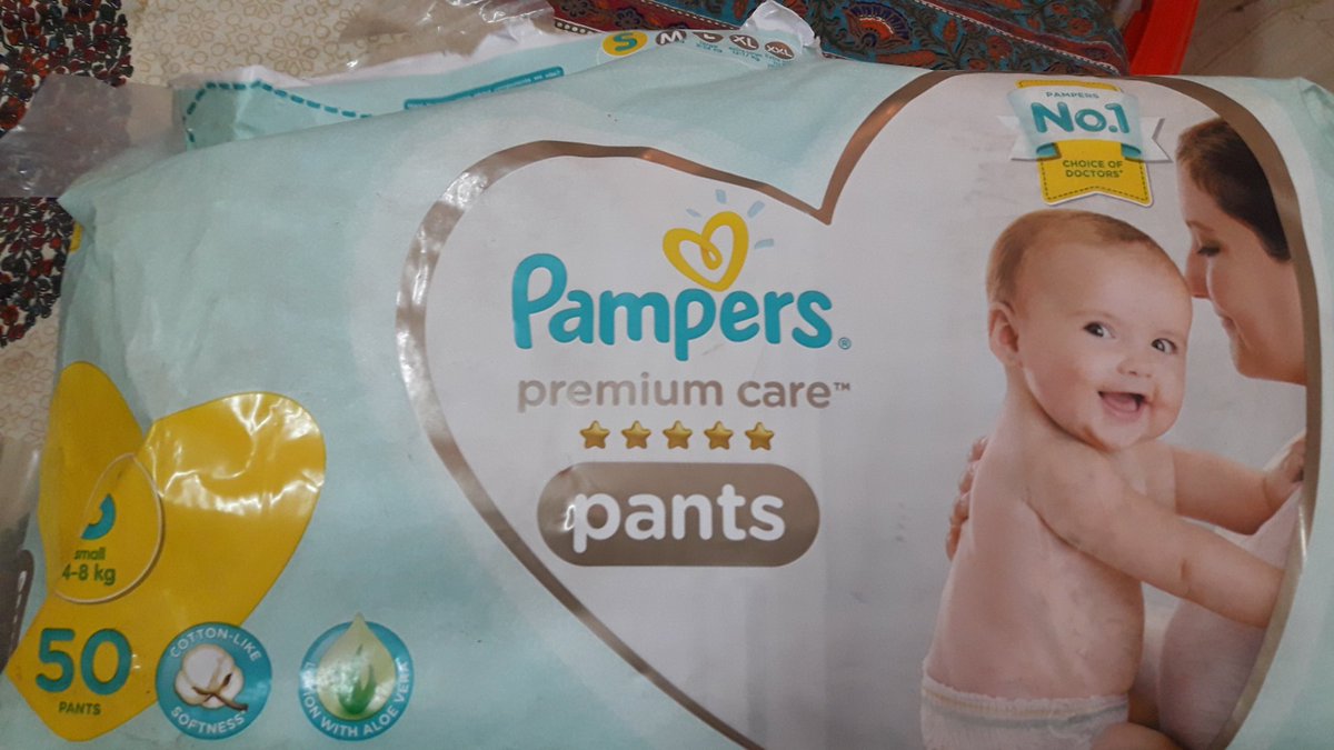 tuli_sumit's tweet photo. @ProcterGamble purchased this diapers for my little one &amp; they are leaking. I am hugely disappointed, not expected this from a brand like you. Need an explanation for this. #ProcterGambleIndia https://t.co/AZTWmFRLNl