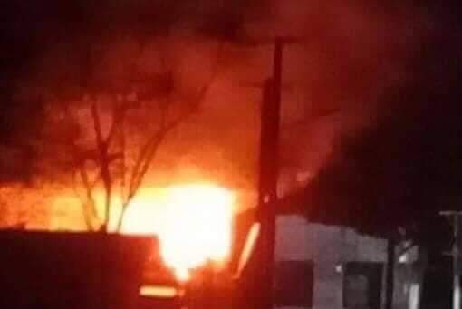 Photos sent to me by witnesses 

This is happening in Tamu city, Sagaing region