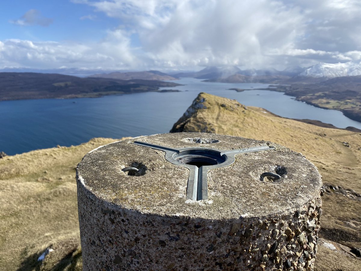Attwood7Sarah's tweet photo. Trig point hunting this weekend #loveskye #lovescotland #weekendhikes #recoveryweek #hiking #trigpoints #trigpoint #trigpointhunting https://t.co/HUk25dvGjR