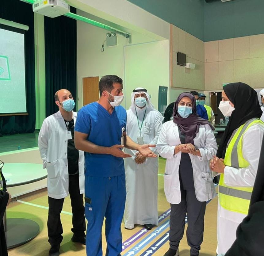 IAU_CAMSJ's tweet photo. عظيم الشكر وفائق الامتنان لسعادة 
د. سعود بن سيار المطرفي
مدير تشغيل شبكة الجبيل الصحية
و فريق مستشفى الجبيل العام بقيادة سعادة الدكتور نوفل الشمري مدير مركز اللقاحات بالجبيل على جهودهم الكبيرة ودعمهم لإيصال اللقاح لأكبر عدد من المستفيدين أثناء حملة التطعيم. 
@E1_JGH 

#CAMSJ https://t.co/GQP7gW01XK