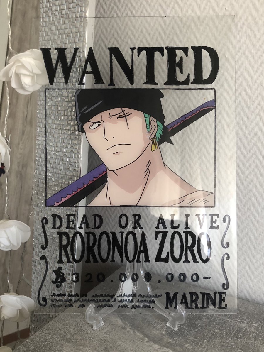 nalyaaart's tweet photo. glass painting of Zoro ⚔️ One Piece https://t.co/AvfN6M0QMk