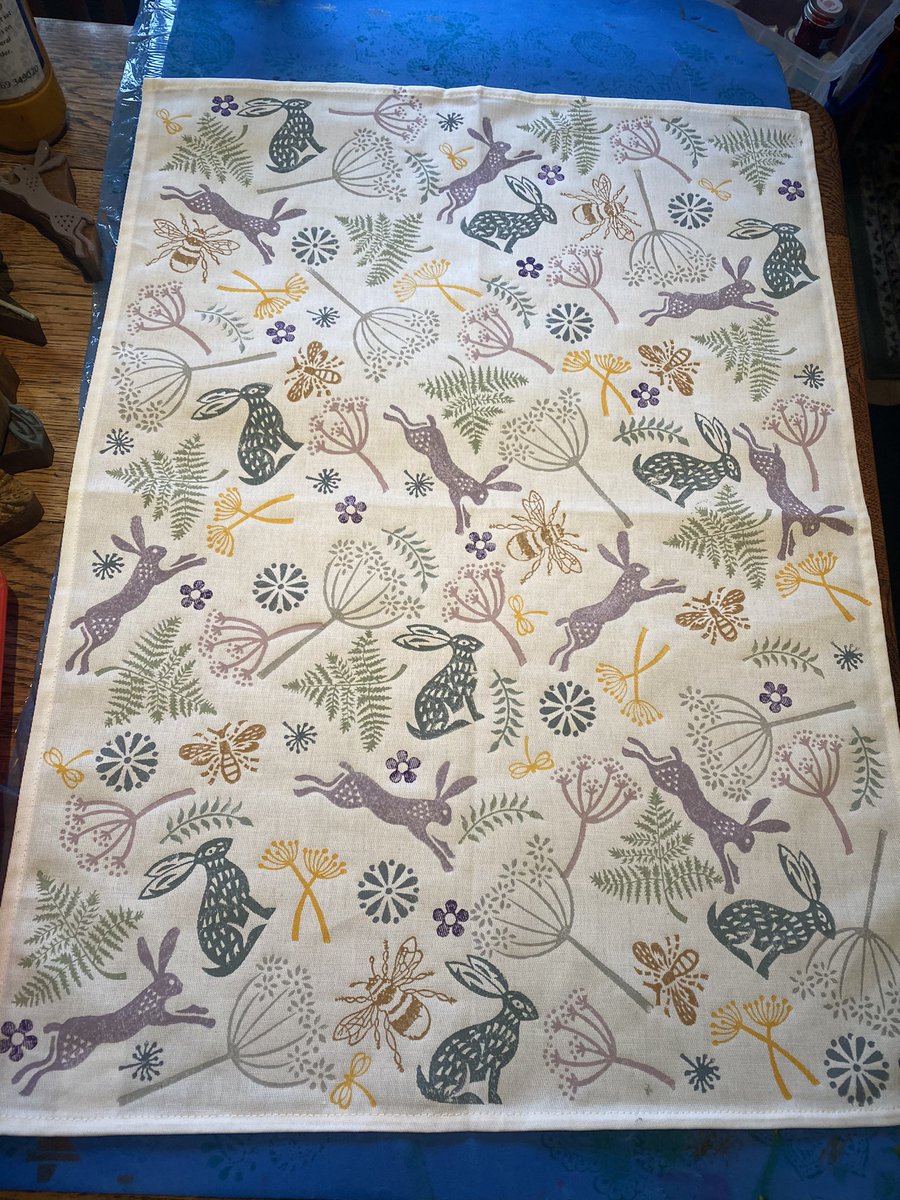 NinaClayton's tweet photo. A little #OccupationalTherapy for myself this afternoon. No distraction &amp; some time for #mindful #craft https://t.co/PRRoVV9D07