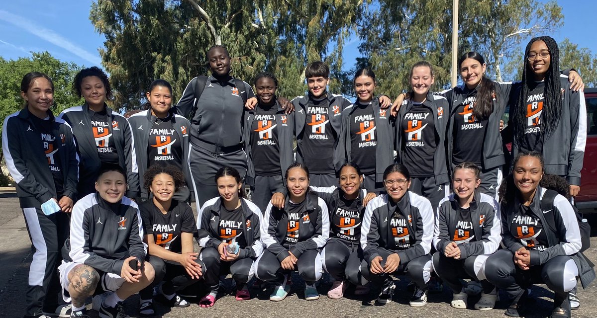 Team RHJ Girls 🏀 tweet media