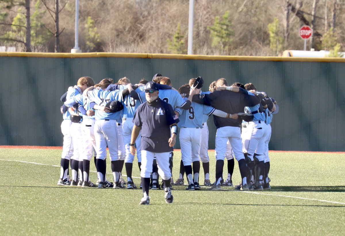 TScript8's tweet photo. ⚾️⚾️GAMEDAY⚾️⚾️  
Come out and support our Vikings as we take on Parkway @ 1pm @ Airline. It’s a beautiful day for some Vikings baseball☀️😎 @AirlineBaseball https://t.co/Z3eeNrtfAb
