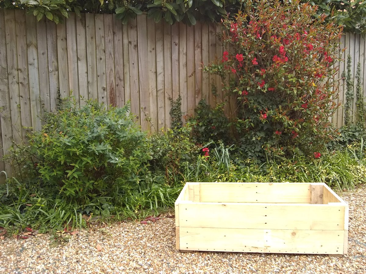 90cm 50cm 30cm #Spring #BeddingBoxes #Planters #GardenFurniture #Pallets #Leatherhead