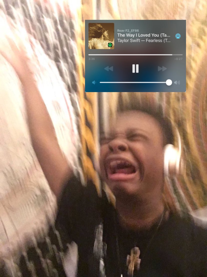 egfarish's tweet photo. BUT I MISS SCREAMING AND FIGHTING AND KISSIN IN THE RAIN AND ITS 2AM AND IM CURSING YOUR NAME YOURE SO IN LOVE THAT YOU ACT INSANE AND THATS THE WAY I LOVED YOU https://t.co/KS6FygfE4s