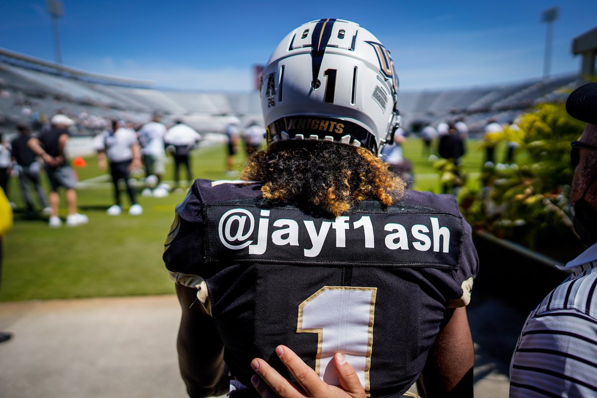 FOS's tweet photo. The future of student-athlete branding ๐
UCF football players are wearing their social media handles on their spring game jerseys. https://t.co/HThmqNkG0a