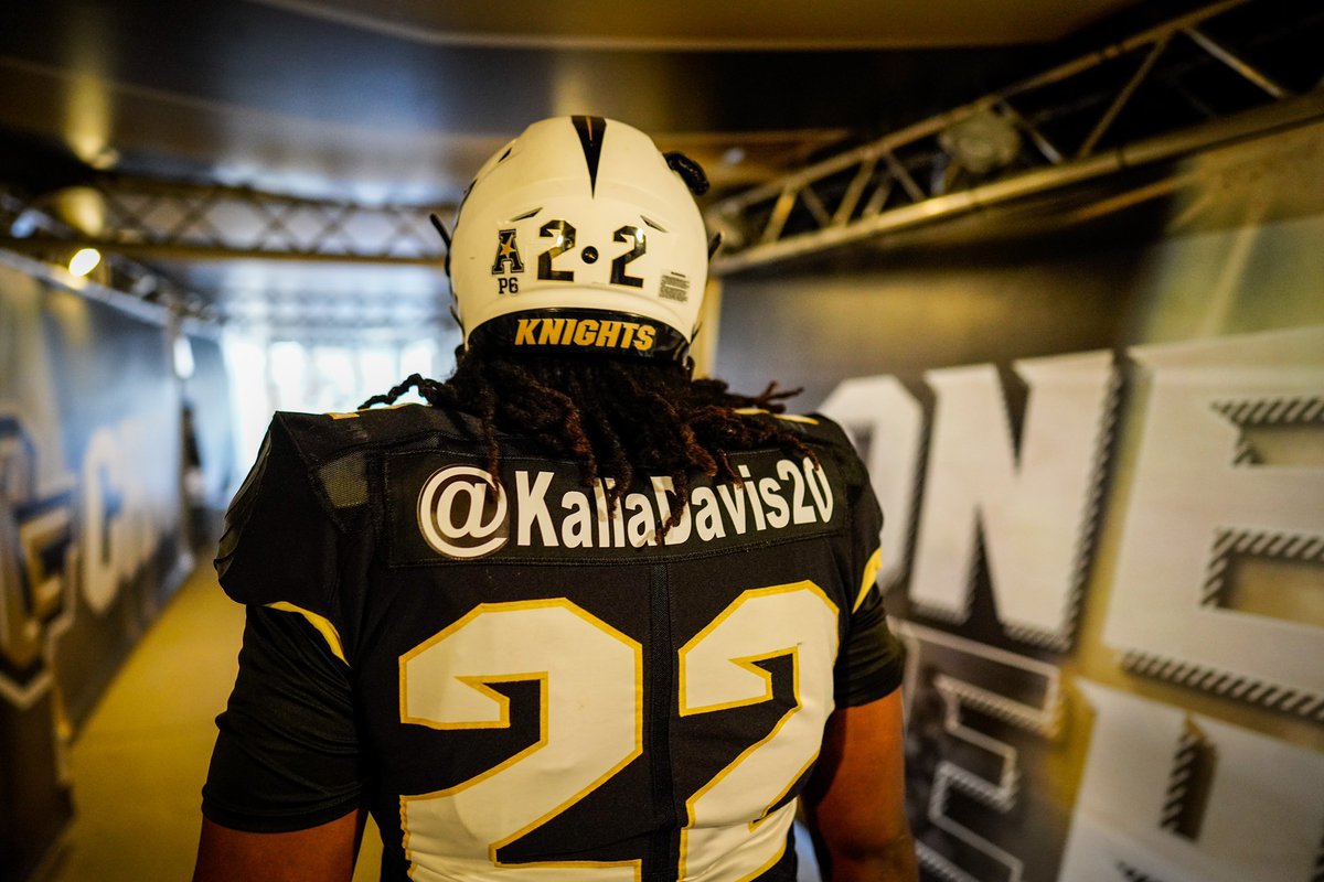 FOS's tweet photo. The future of student-athlete branding ๐
UCF football players are wearing their social media handles on their spring game jerseys. https://t.co/HThmqNkG0a