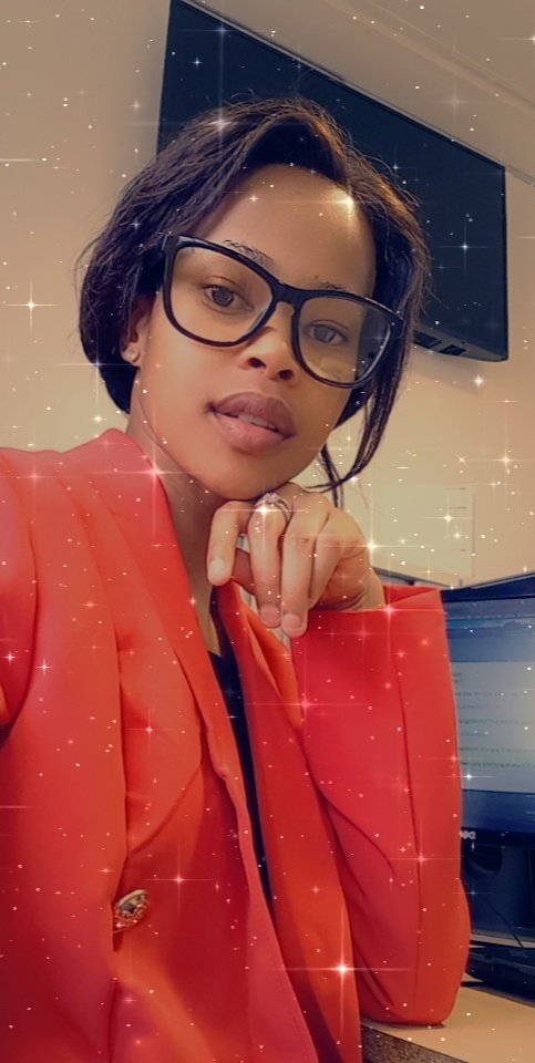 _ConnieLee's tweet photo. @NalediMOfficial Dumelang https://t.co/hGz1wrC4oZ