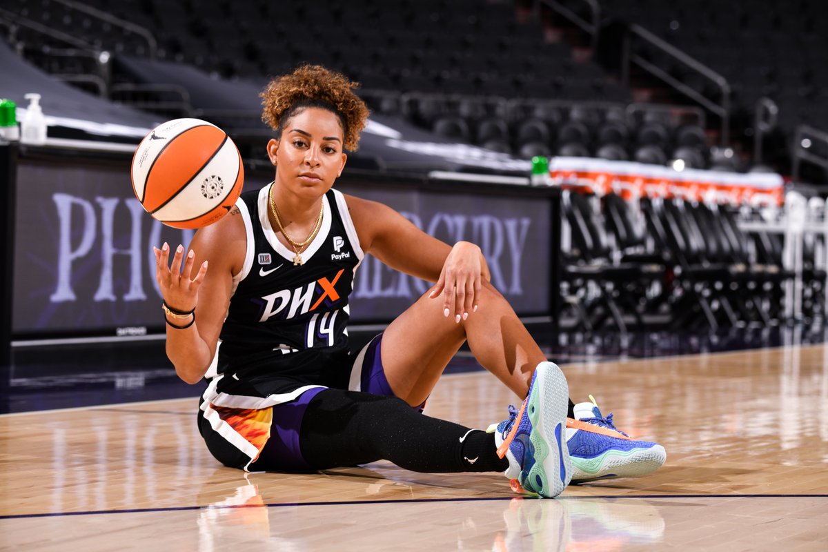 PhoenixMercury's tweet photo. Yeah, we like them too. #4TheValley https://t.co/B2x4JLFLml