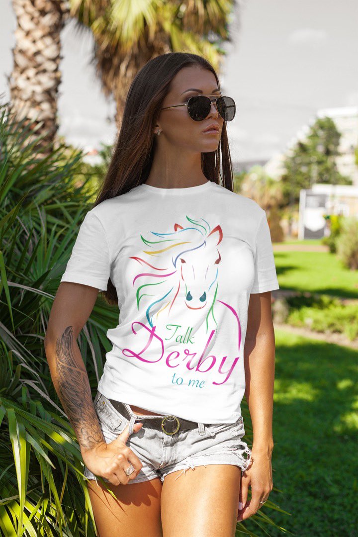 RacingRachelM's tweet photo. Got some new Derby merch on https://t.co/8FY4u5f4lu all proceeds go to the #Lipstick Fund 💁🏼‍♀️ https://t.co/uUhB5BoNK0